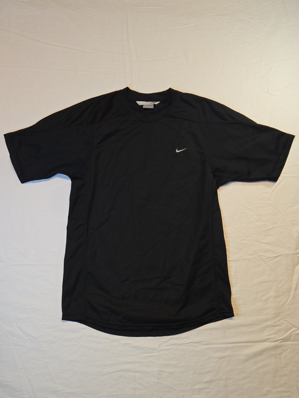 Nike Swoosh Black Short Sleeve Activewear Jersey T-Shirt Vintage Y2K